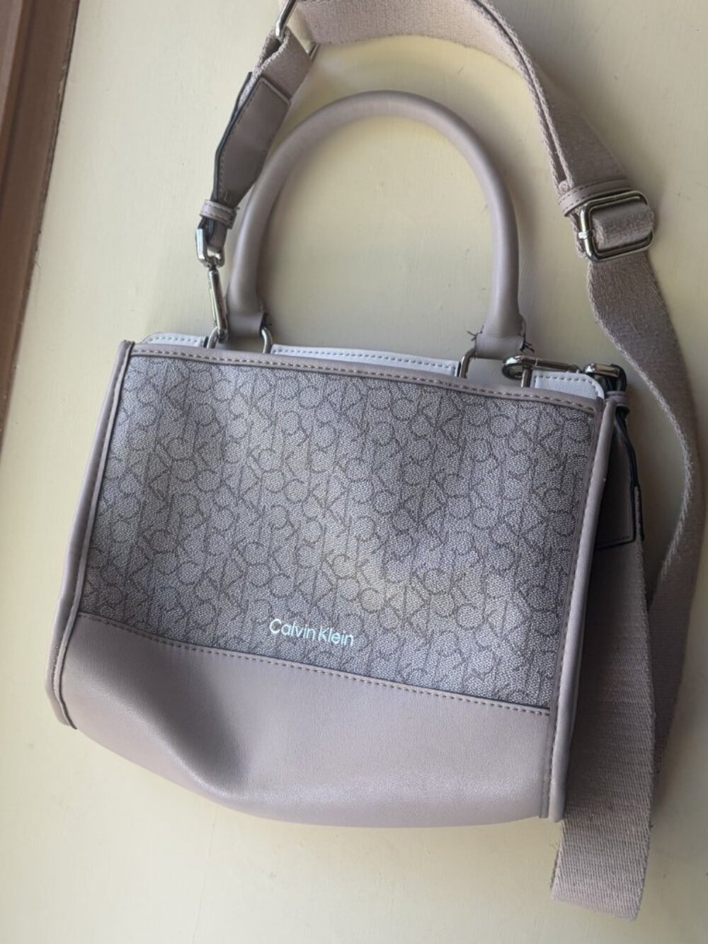 Calvin Klein Organizational Bag Satchel Crossbody Purse